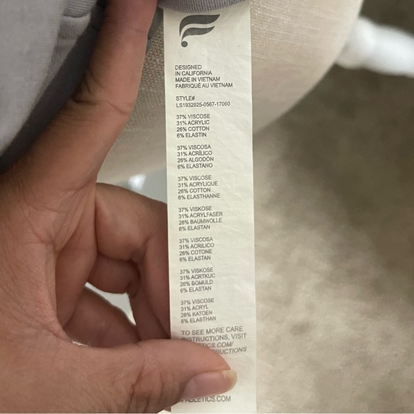 Fabletics Sydney Twist Front Hoodie - Picture 10 of 11